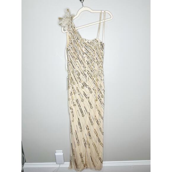 Mac Duggal 93739 Embellished Floral Detail One Shoulder Gown Nude Gold 10 $498 - Picture 4 of 12